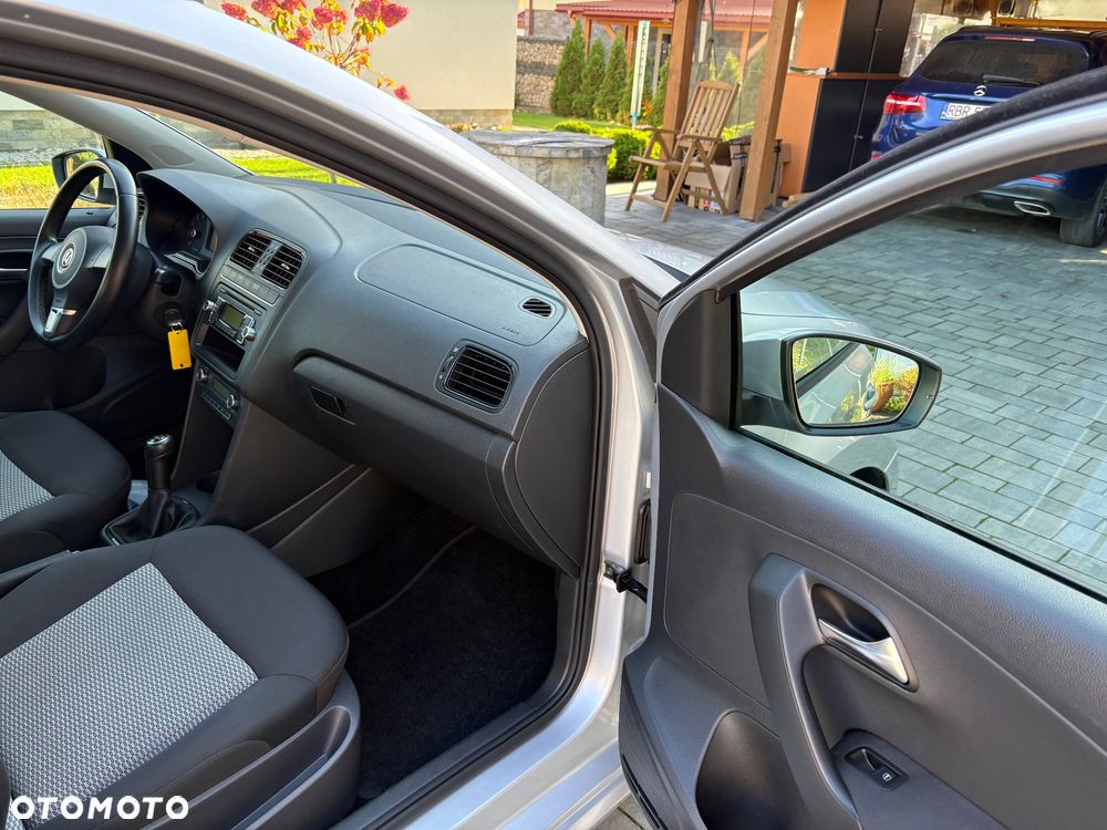 Volkswagen Polo - 6