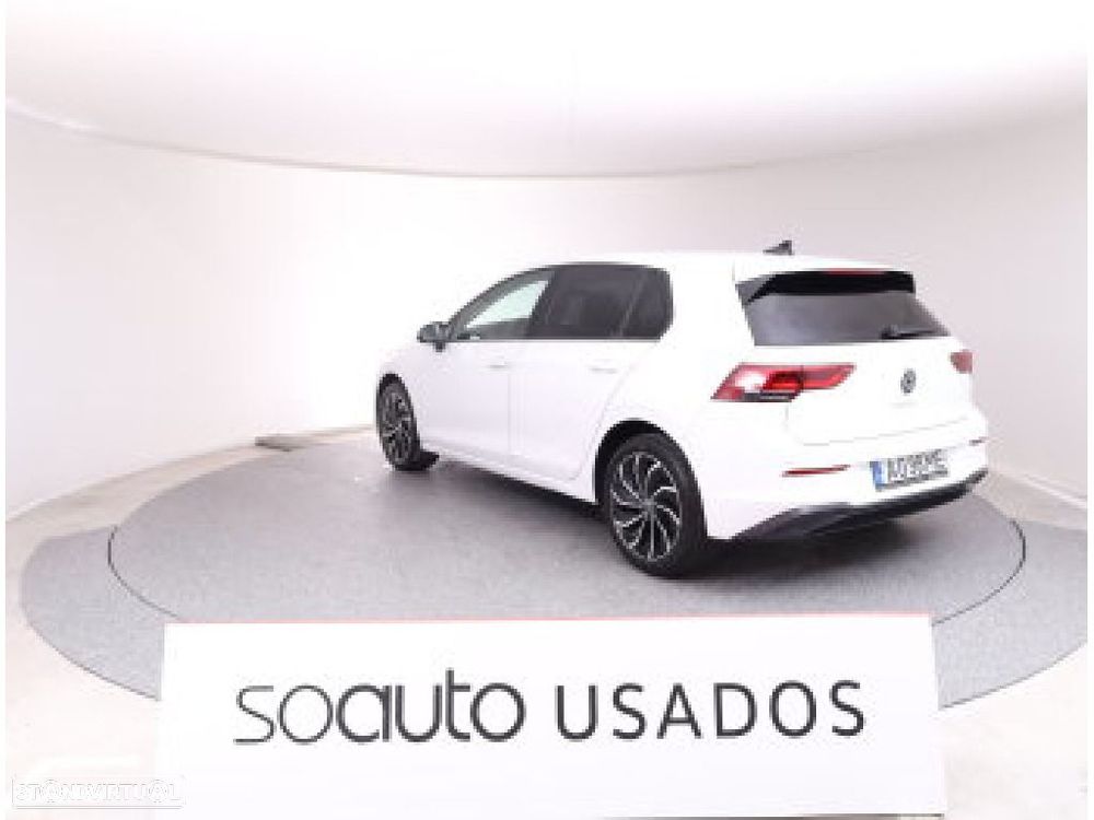 VW Golf 1.0 TSI Life - 9