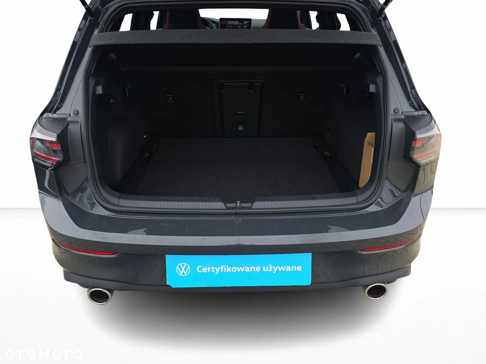 Volkswagen Golf - 13
