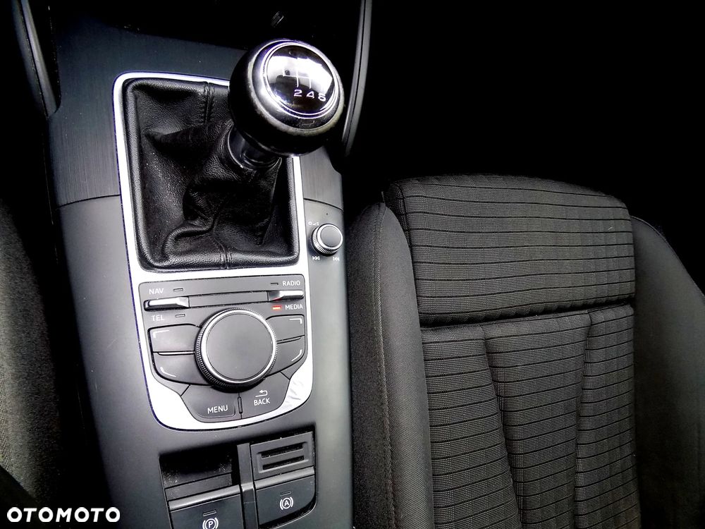 Audi A3 Sportback - 18