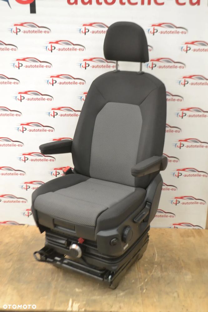 MAN TGE Fotel Kierowcy Kierowca Lewy Pompowany Regulacja Wagi Waga Amortyzowany Pompa - 4