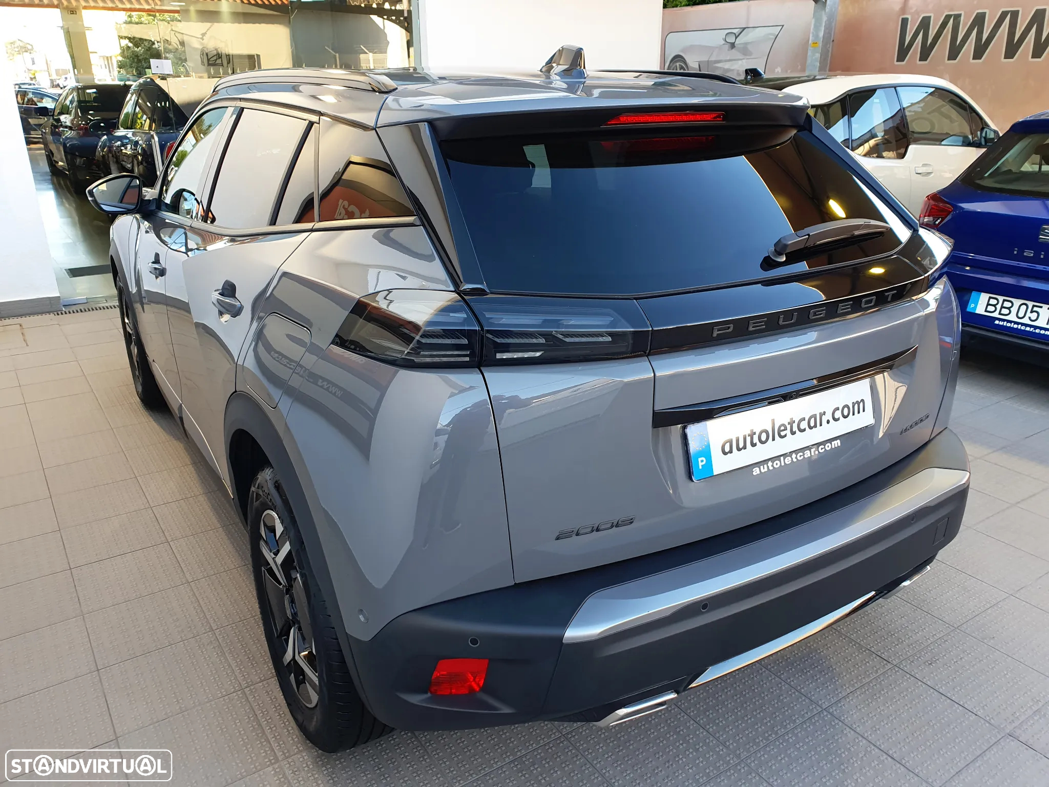 Peugeot 2008 1.2 Hybrid Allure e-DCS6 - 11