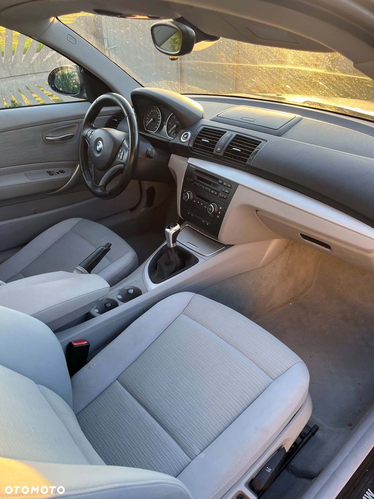 BMW Seria 1 120d - 6