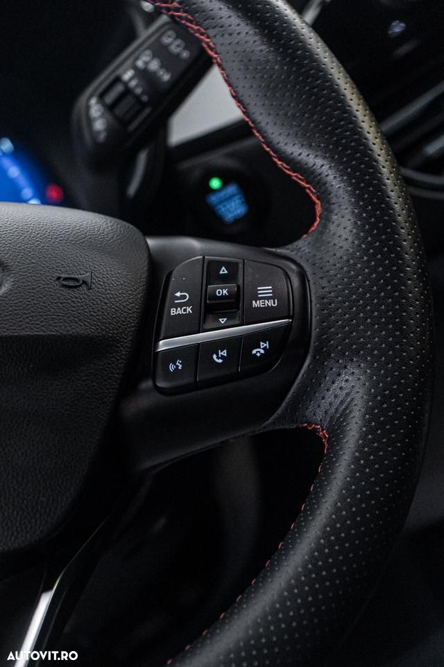 Ford Kuga 1.5 EcoBoost FWD ST Line X - 27