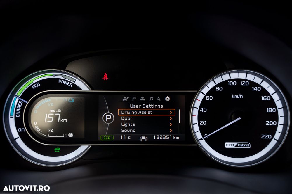 Kia Niro 1.6 GDI 2WD Aut. Spirit - 27