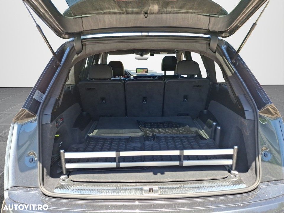 Audi SQ7 - 17