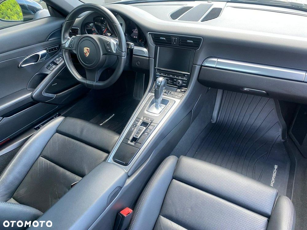 Porsche 911 Carrera S PDK - 15
