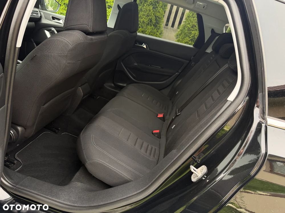 Peugeot 308 - 21