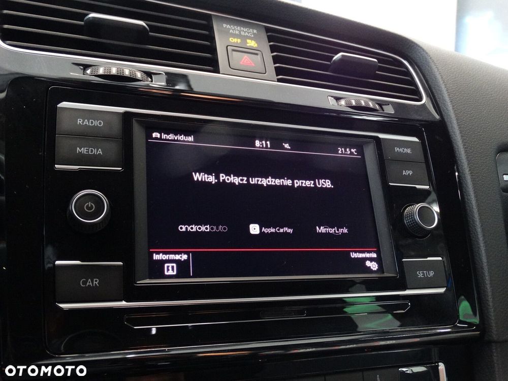 Volkswagen Golf - 21