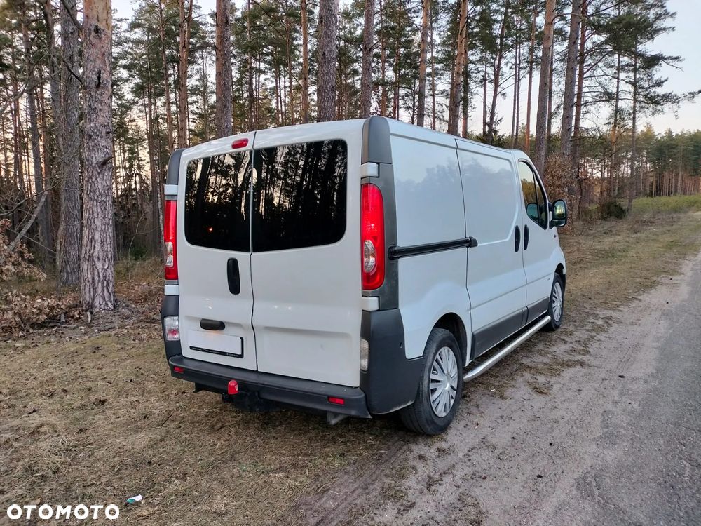 Opel vivaro - 15