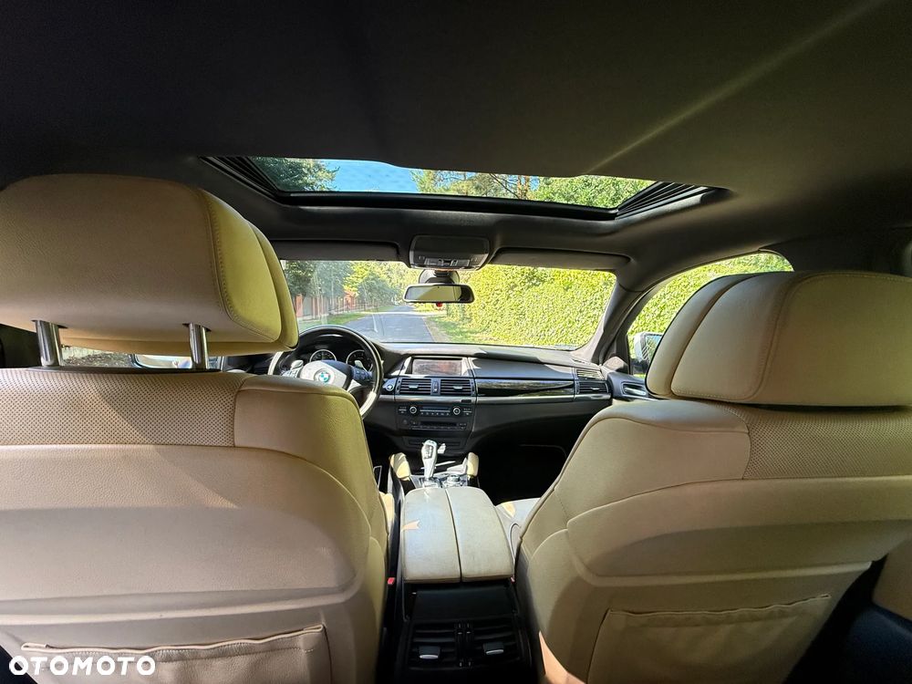 BMW X6 - 14