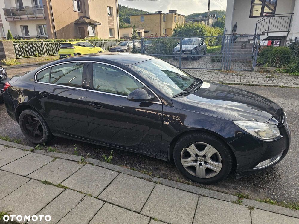 Opel Insignia - 2