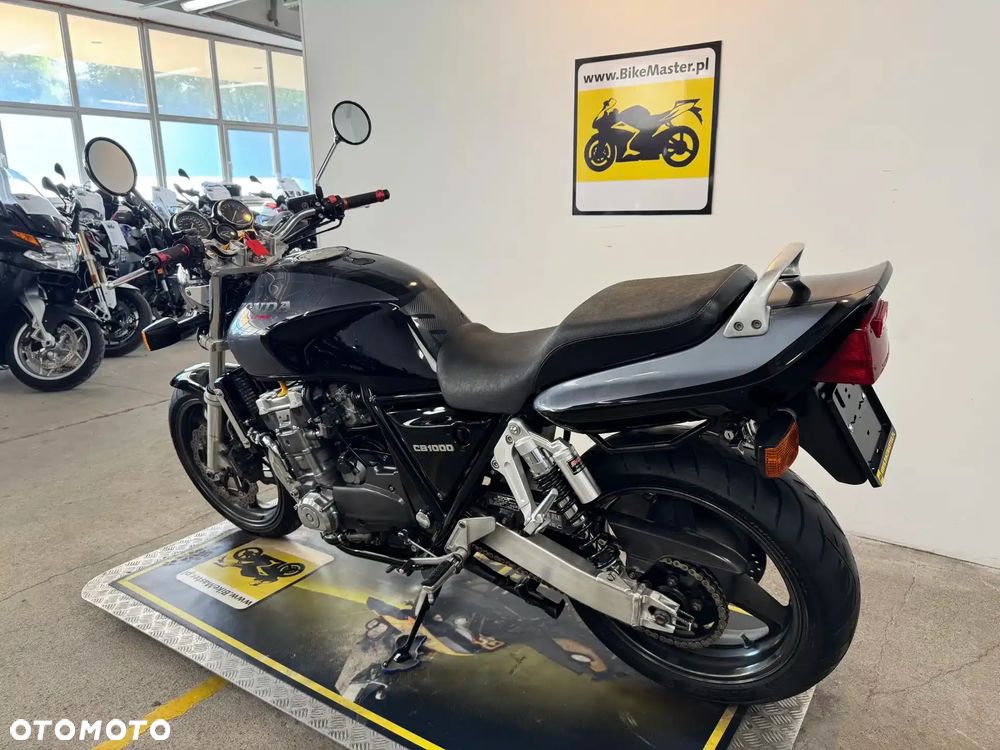 Honda CB - 6