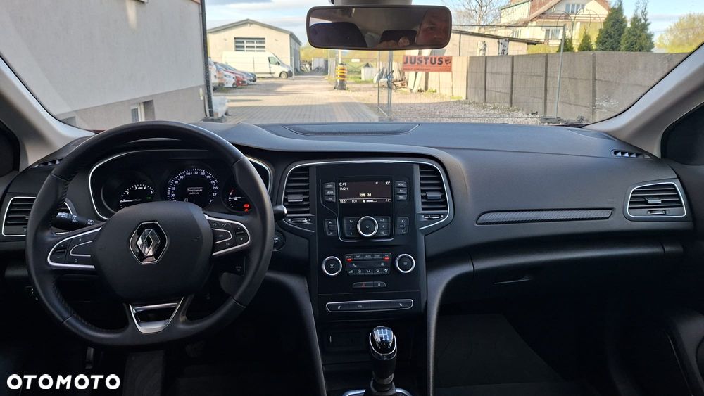 Renault Megane 1.6 SCe Limited 2018 - 6