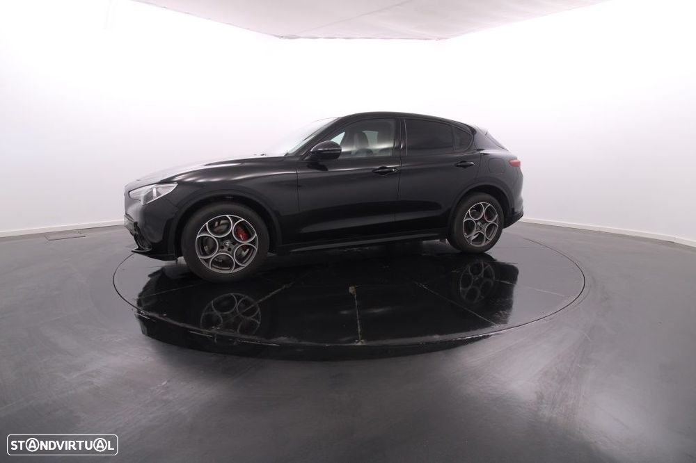 Alfa Romeo Stelvio 2.2 D Sprint AT8 - 2
