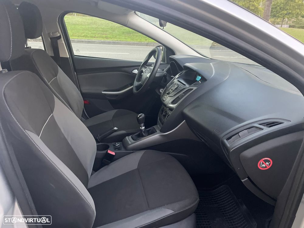 Ford Focus 1.6 TDCi Titanium - 15