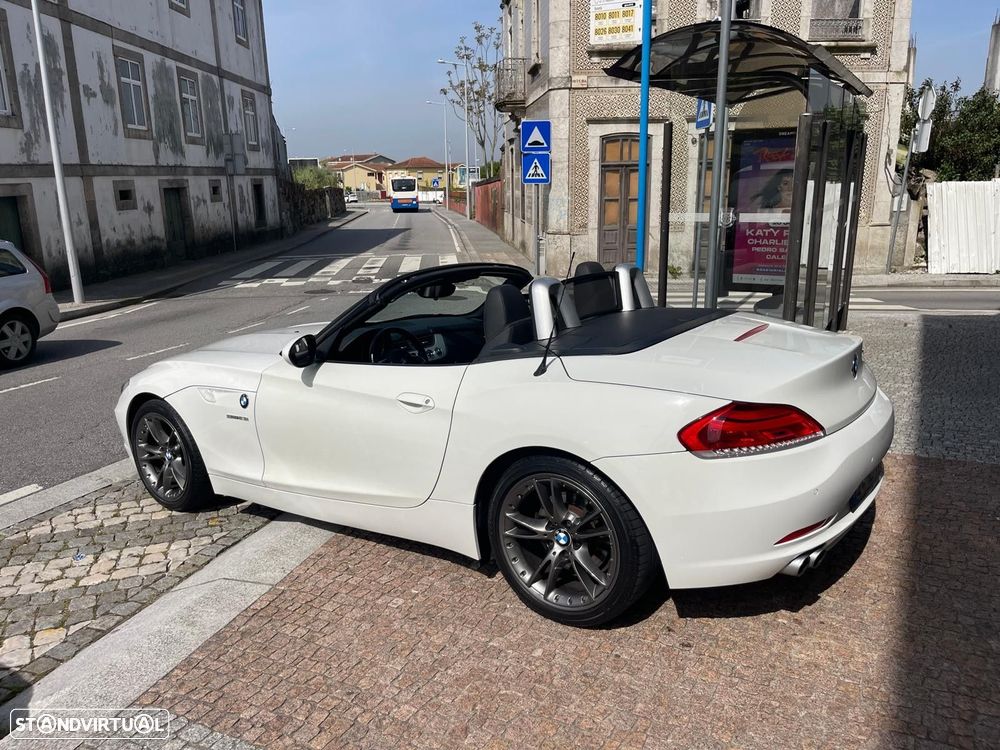 BMW Z4 23 i - 4
