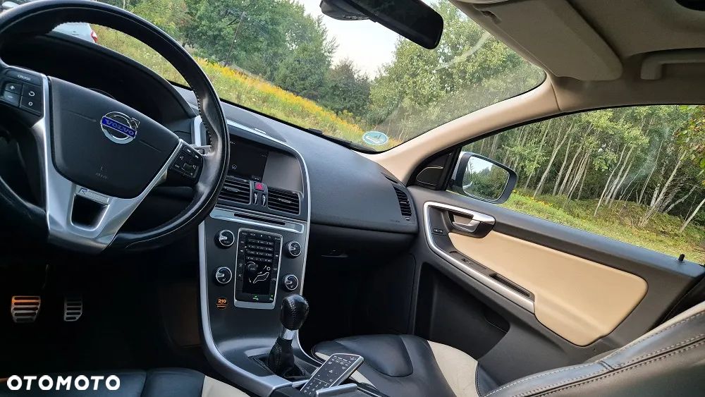 Volvo XC 60 D4 RDesign - 4