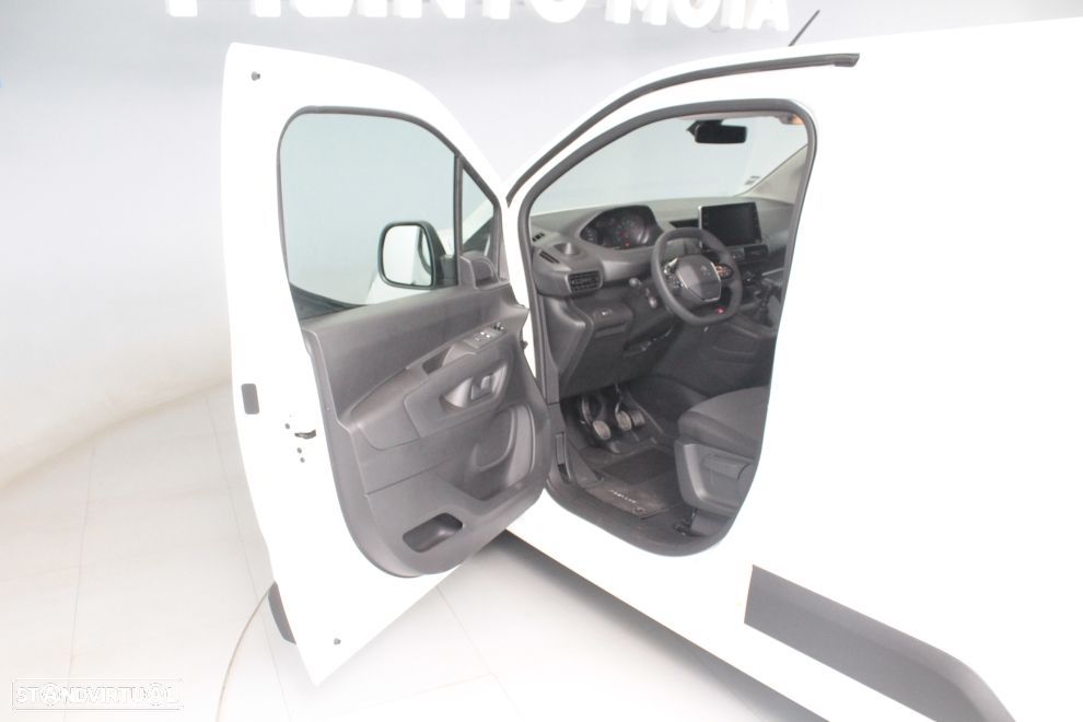 Peugeot Partner  Premium Standard 1.5 Bluehdi 100cv - 32