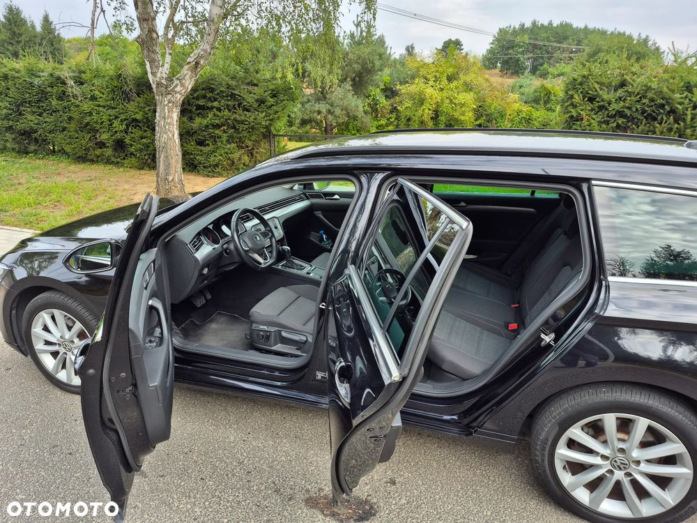Volkswagen Passat Variant 2.0 TDI BMT Comfortline DSG - 9