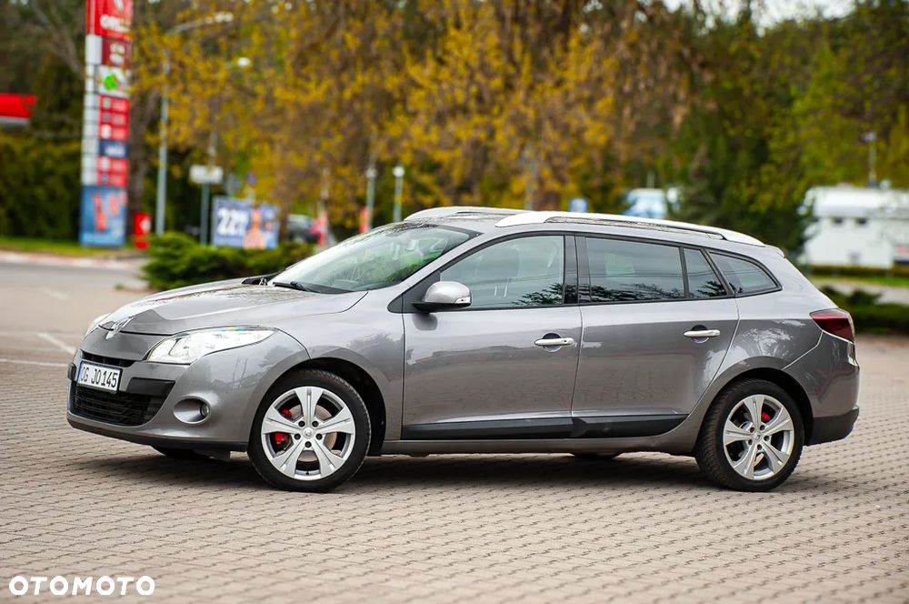 Renault Megane TCe 180 Dynamique - 5