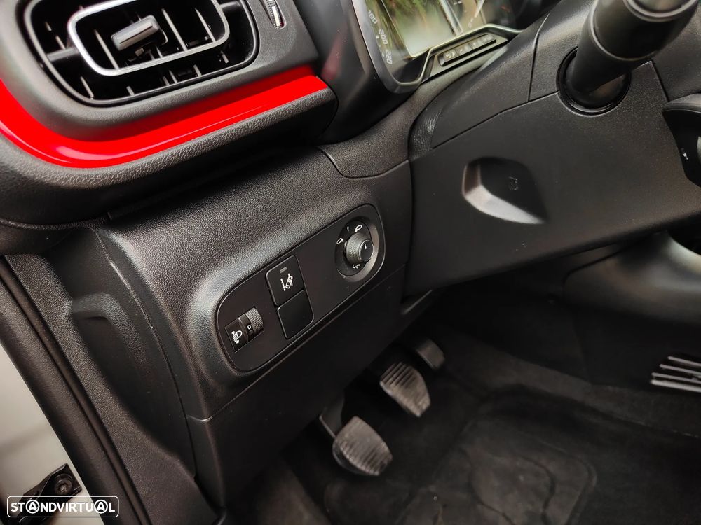 Citroën C3 1.2 PureTech Shine - 44