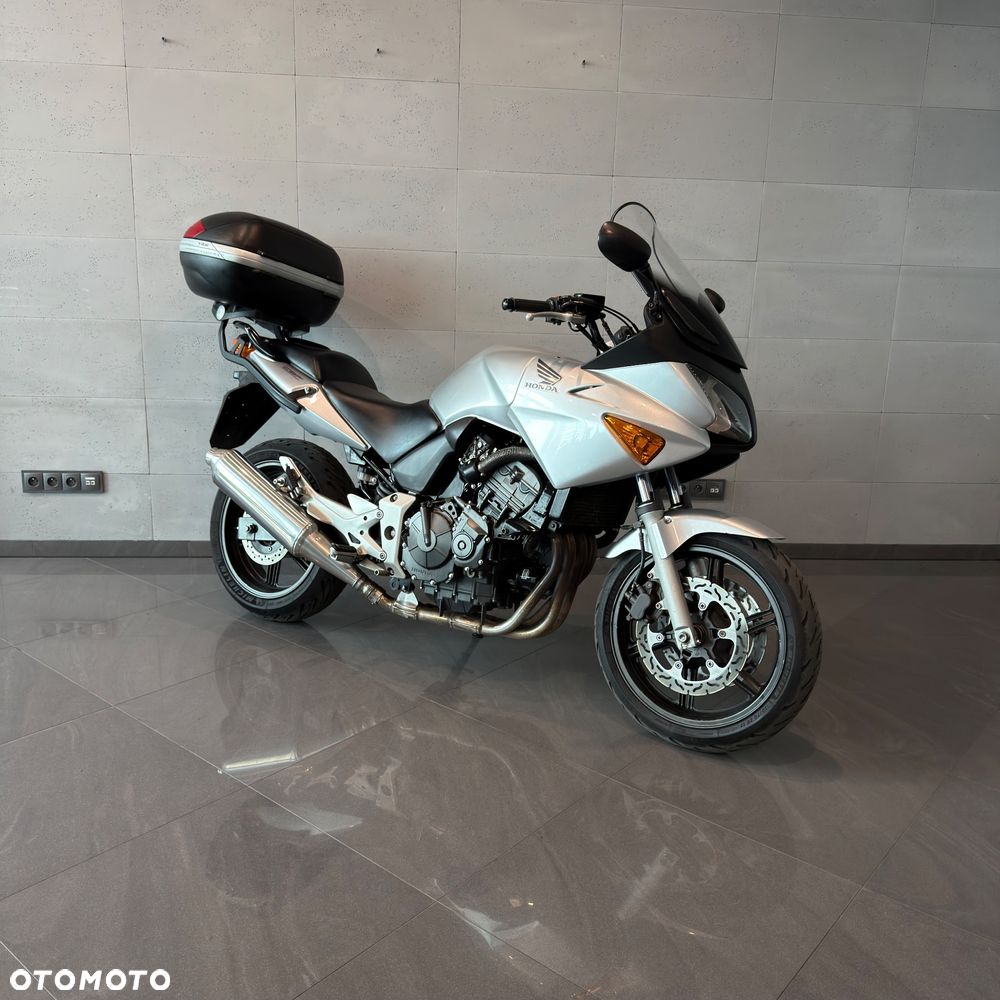 Honda CBF - 1