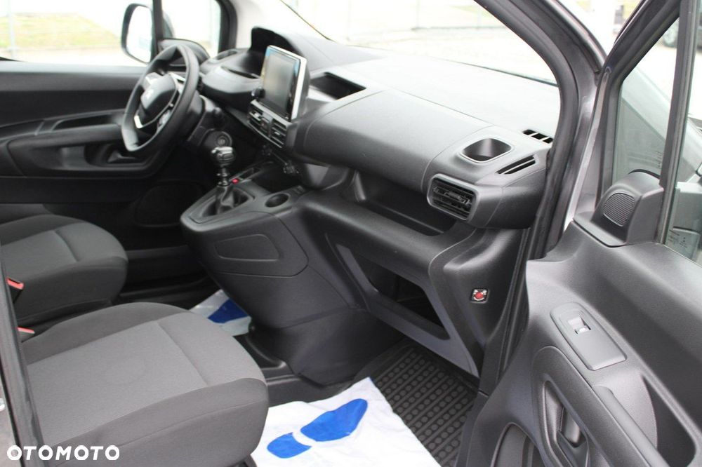 Peugeot Partner - 11