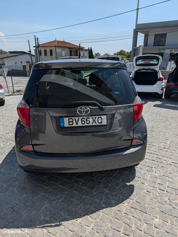Toyota Verso-S - 4
