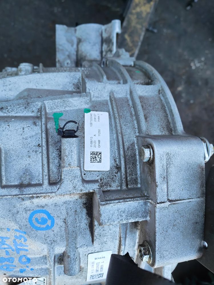 AUDI A8 D4 14r 3.0 TFSI V6 245kW SKRZYNIA BIEGÓW NCJ - 3