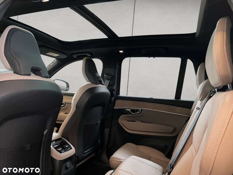 Volvo XC 90 - 15