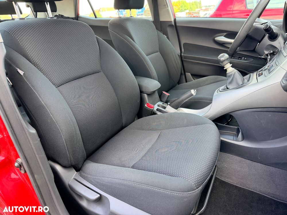Toyota Auris 1.3 Dual VVT-i Luna - 10