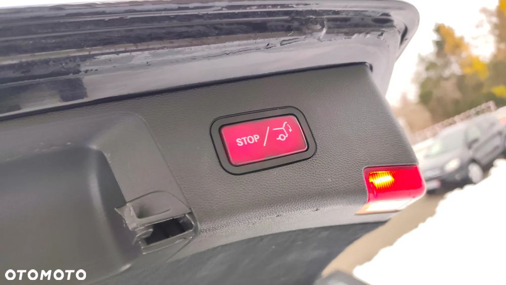 Mercedes-Benz Klasa E 200 CDI 7G-TRONIC Elegance - 18