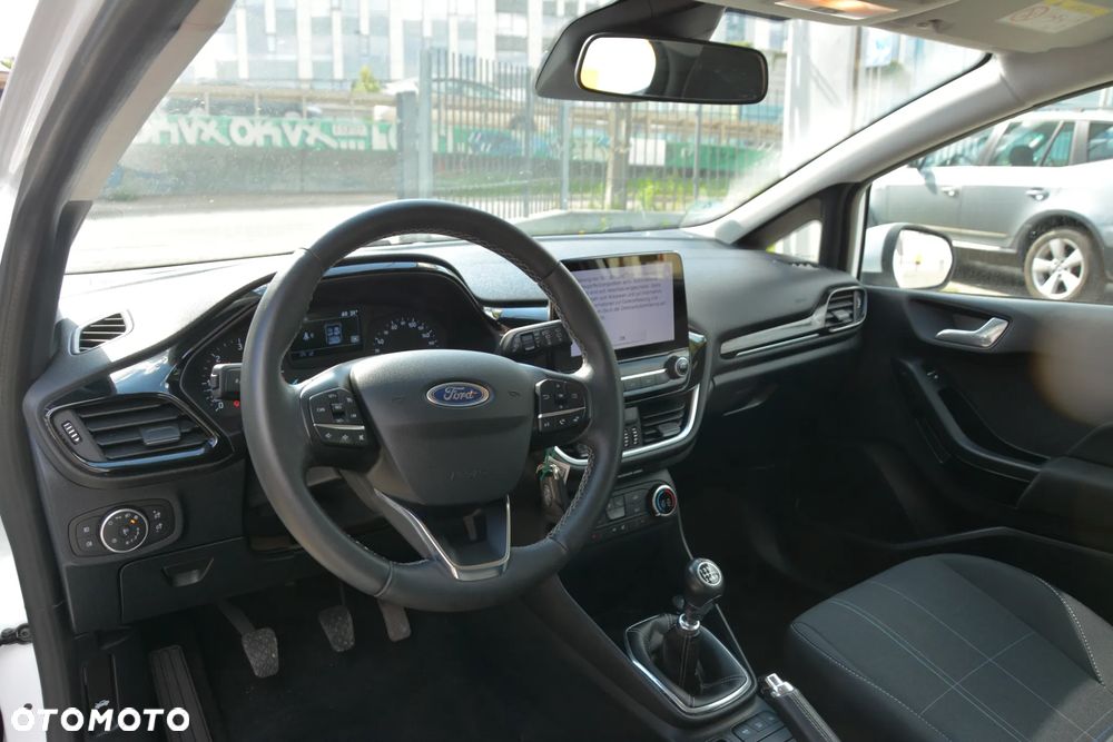 Ford Fiesta - 9