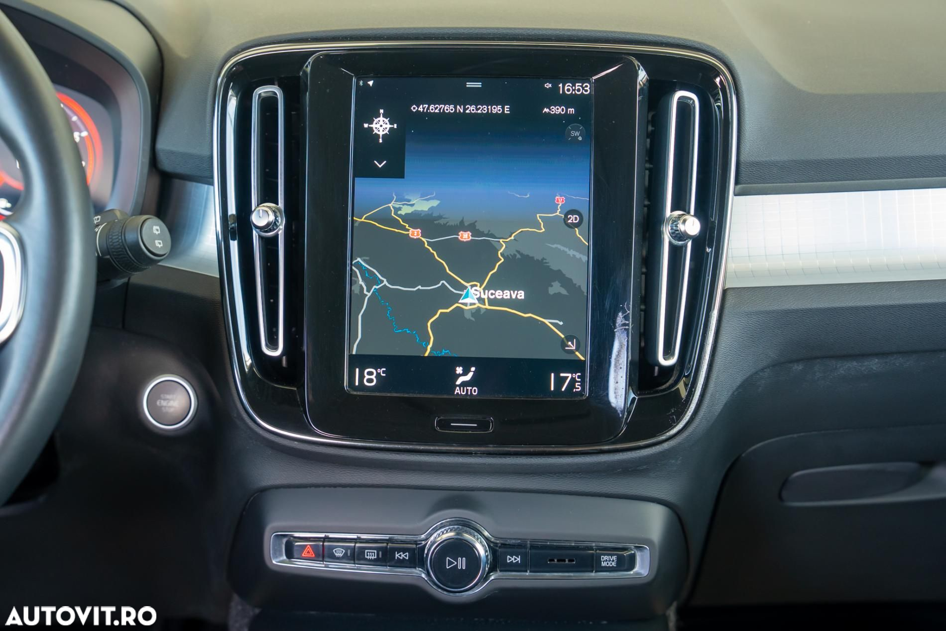 Volvo XC 40 T3 Geartronic Momentum Pro - 15