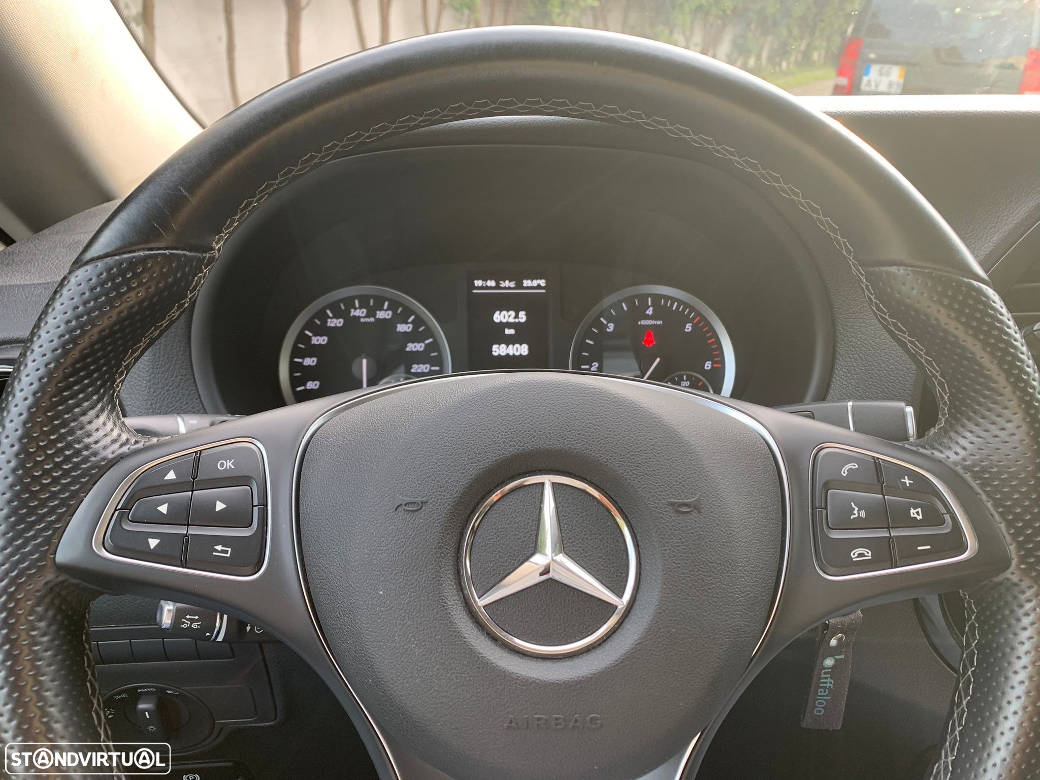 Mercedes-Benz Vito Tourer 124 CDI 4MATIC Longa Aut. PRO - 5