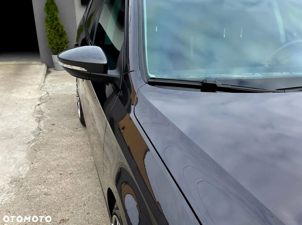 Volkswagen Passat 2.0 TDI Comfortline - 22