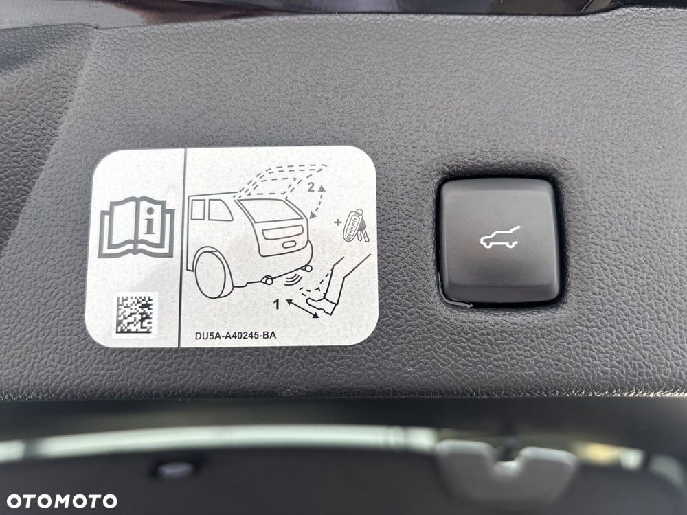 Ford Kuga - 32