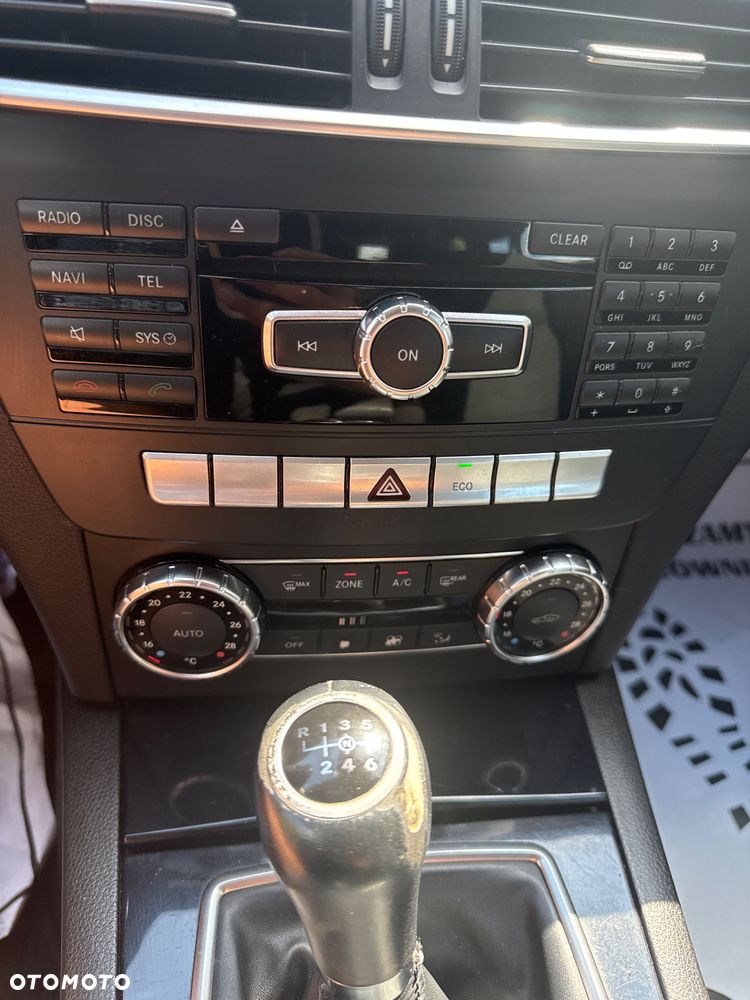 Mercedes-Benz Klasa C 200 CDI DPF (BlueEFFICIENCY) - 19