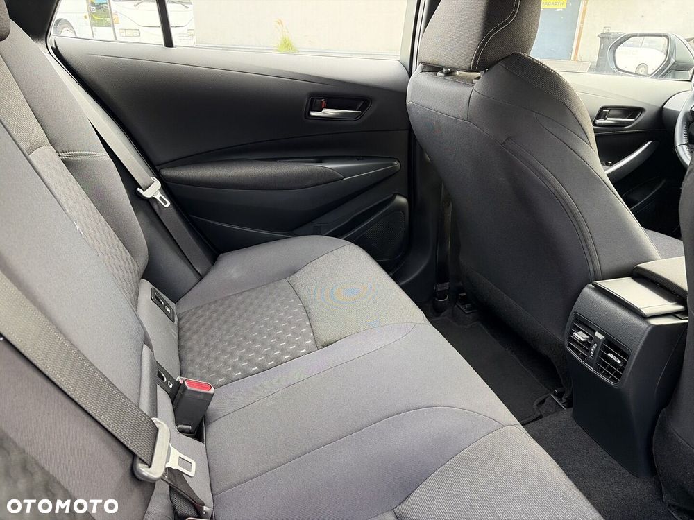 Toyota Corolla 2.0 Hybrid Comfort - 14