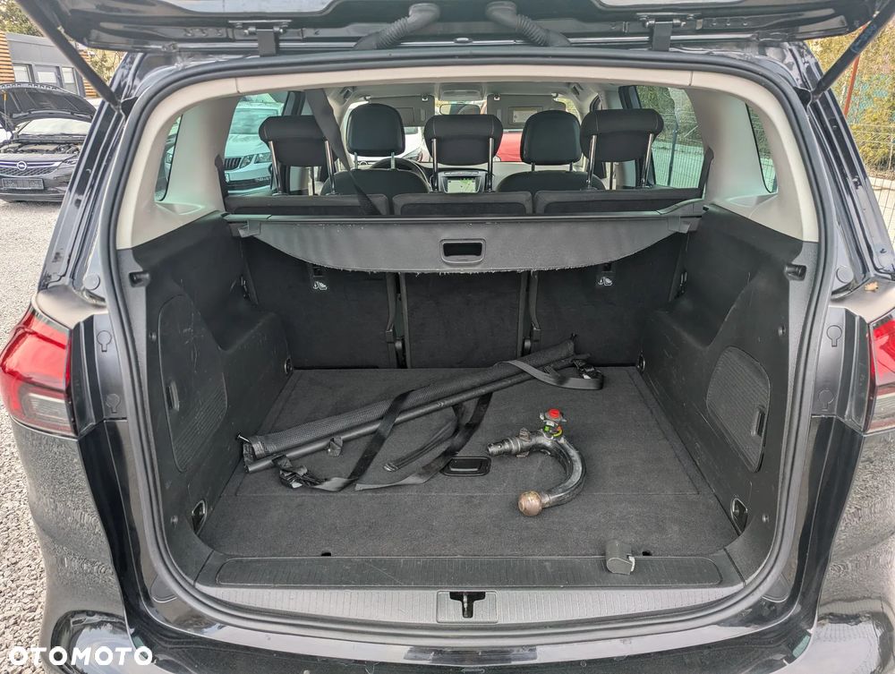 Opel Zafira 2.0 D (CDTI) Automatik Business Edition - 24