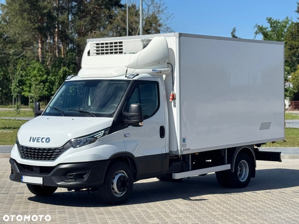 Iveco Daily‼️72C18‼️2021r 3.0 HI-MATIC Chłodnia/Mroźnia zakres -32C/+22C THERMO KING V-500 MAX Źródło Zasilania 400V Grube Ściany/Podłoga Przegroda komorowa‼️ Full LED na bliźniaku Salon Polska DMC7200kg - 2