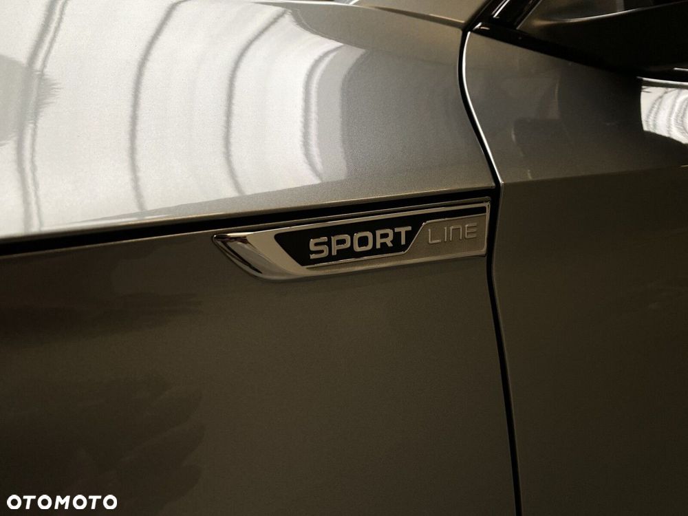 Skoda Superb 2.0 TDI SCR 4x4 Sportline DSG - 12