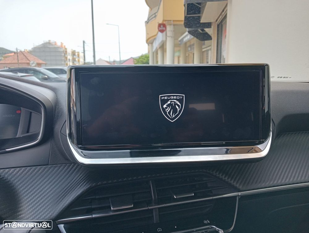 Peugeot 2008 1.2 PureTech Allure Pack EAT8 - 13
