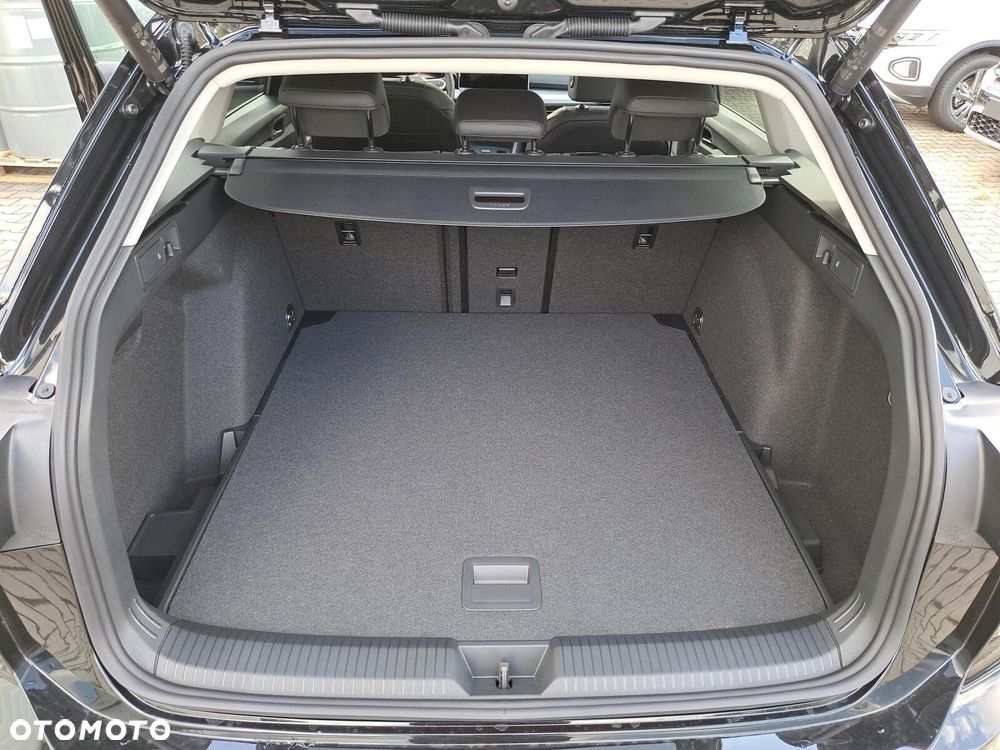 Volkswagen Golf - 17