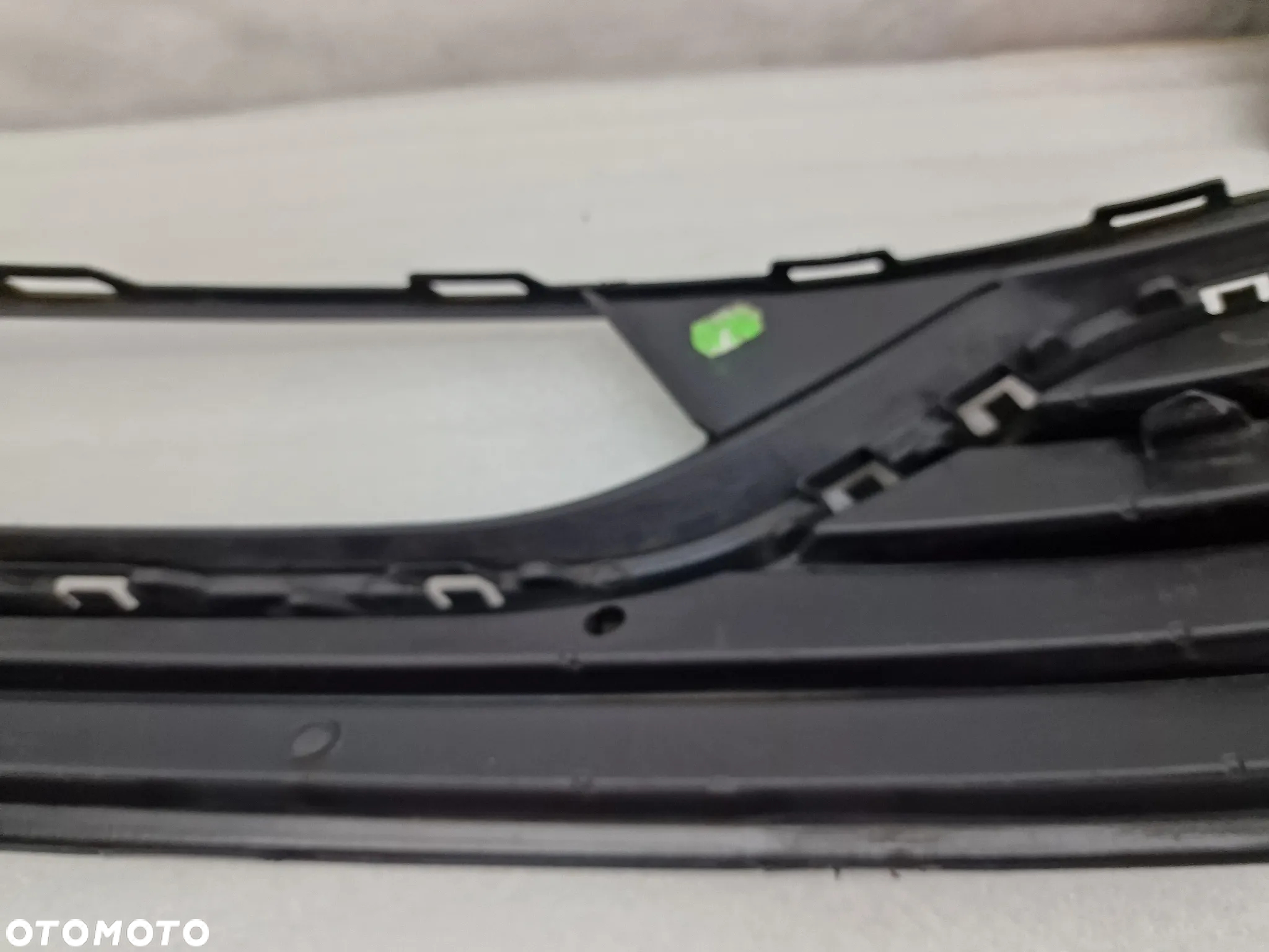 VW POLO 6C0 LIFT 13- LEWA KRATKA BOCZNA ZDERZAKA PRZEDNIEGO PRZÓD , 6C0853665K , NR AUKCJI E/78 - 28