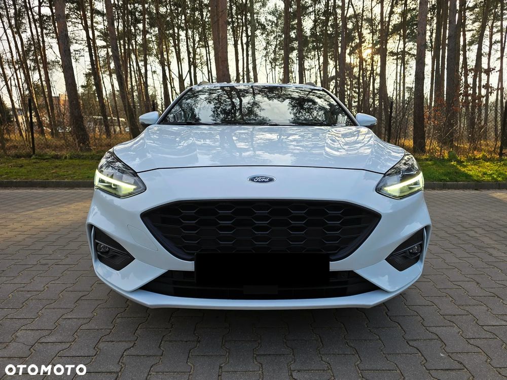 Ford Focus 1.5 EcoBoost ST-Line - 25