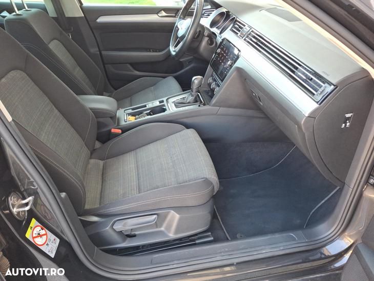 Volkswagen Passat 2.0 TDI SCR DSG Elegance - 16