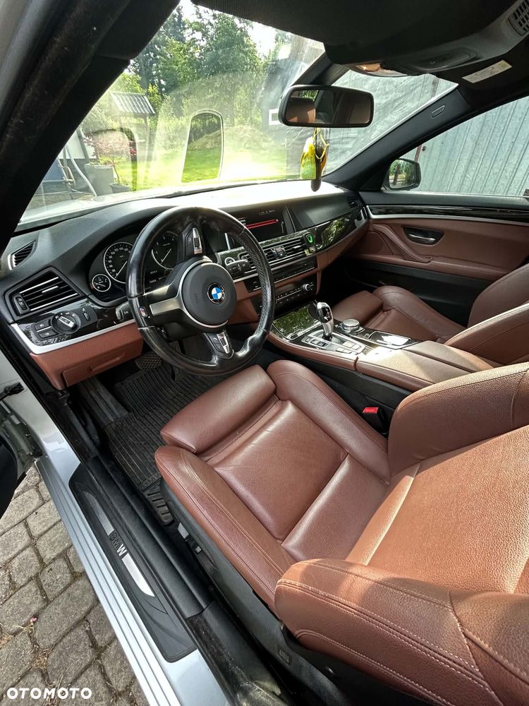 BMW Seria 5 530d xDrive - 6