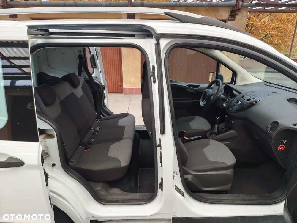 Ford Tourneo Courier 1.0 EcoBoost Trend - 8